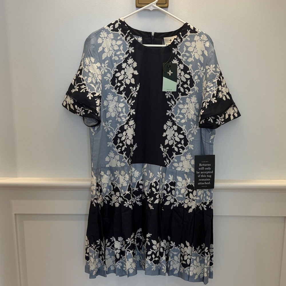 Tuckernuck Blue Fog Floral Liza Pleated Jersey Dress NWT XL
